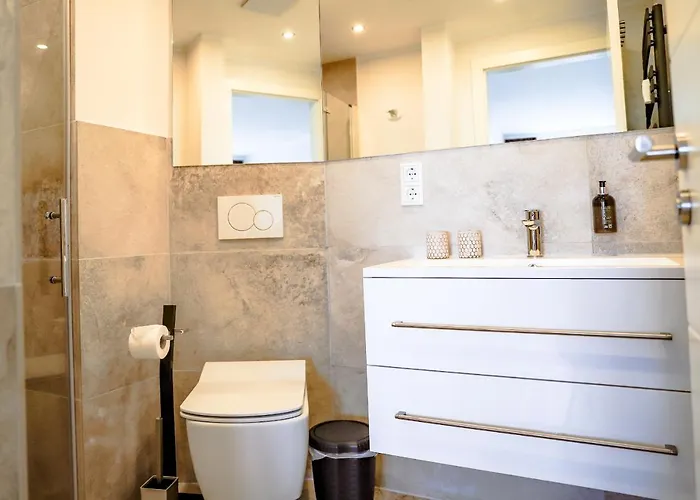 Smart Haus Azur 811 *